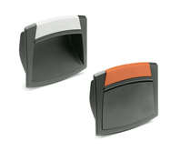 Flush pull handles